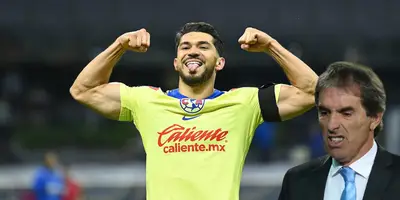 Henry Martín celebrando gol con América. Foto: Fútbol Total.