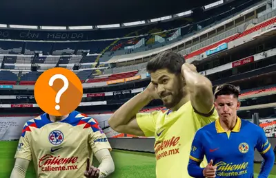 Henry Martín con la manos en al cabeza, Brian Rodríguez y orto futbolita/ Foto Infobae,