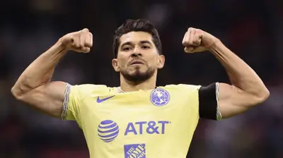 Henry Martín demostró el porqué fue elegido como el nuevo capitán del América.