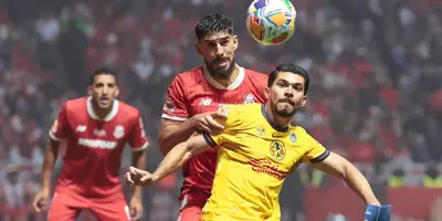 Henry vs Toluca en la final. Foto: Club América