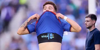 Huescas en partido con Cruz Azul. Foto: Marca