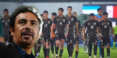 Hugo Sánchez junto a futbolistas del Tri / FOTO LÓPEZ DÓRIGA DIGITAL