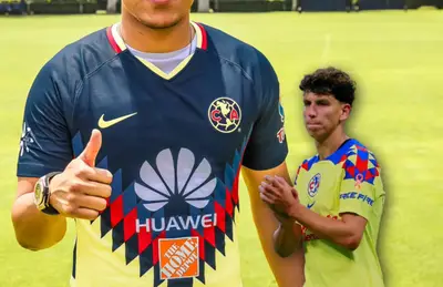 Igor Lichnovsky y jersey del América/Foto Milenio.