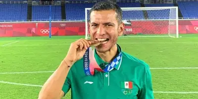 Jaime Lozano tomó su primera decisión al frente de la Selección Mexicana de Futbol rumbo a Copa Oro.