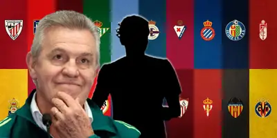 Javier Aguirre junto a futbolista incógnito / FOTO AS MÉXICO