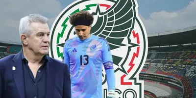 Javier Aguirre junto a Guillermo Ochoa / FOTO RÉCORD