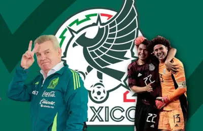 Javier Aguirre saludando, Hirving Lozano y Guillermo Ochoa/ Foto Community Sports.