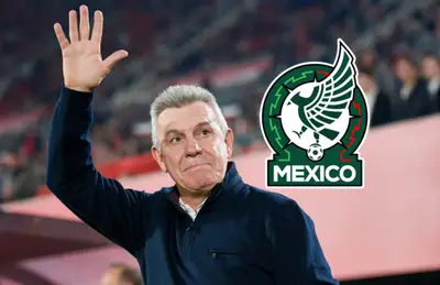 Javier Aguirre saludando y logo de Selección Mexicana/Foto Yahoo Noticias.