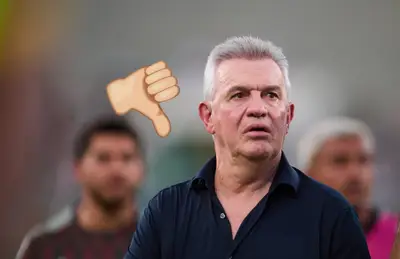 Javier Aguirre y dedo pulgar abajo/Foto Enfoque Noticias.