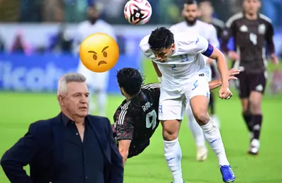 Javier Aguirre y jugadores de México y Honduras/ Foto En Cancha.