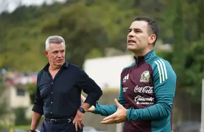 Javier Aguirre y Rafael Márquez/ Foto El Universal.
