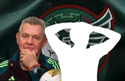 Javier Aguirre y silueta de jugador/Foto Digital Link.