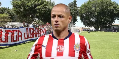 Javier Hernández en los entrenamientos / FOTO 90 MIN