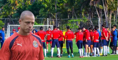 Javier Hernández en Verde Valle / FOTO MEXSPORT