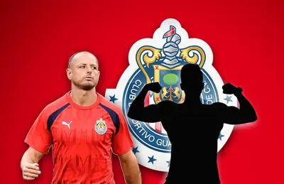 Javier Hernández y silueta de hombre posando/Foto Chivas.