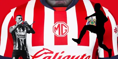 Jersey de Chivas de fonto, tomado de Puma, con Alvarado al frente