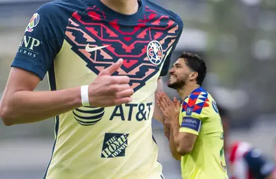 Jersey del América y Henry Martín/Foto TUDN.
