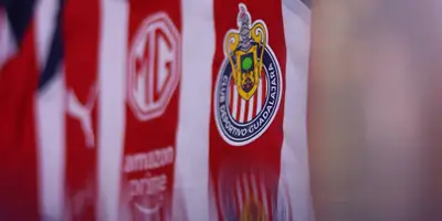 Jersey en vestidor. Tomado de Chivas