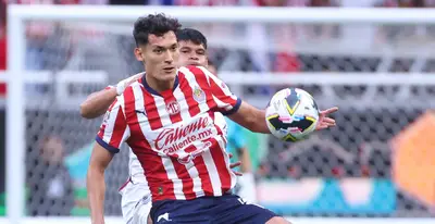 Jesús Orozco Chiquete en el Chivas vs Mazatlán / FOTO X