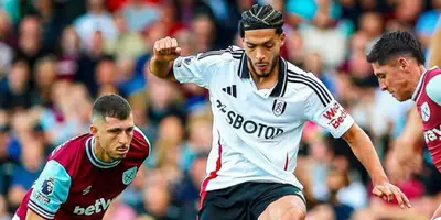Jiménez vs Guido y Edson. Foto: Marca
