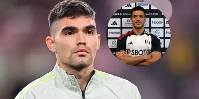 Johan Vásquez junto a Raúl Jiménez / FOTO RÉCORD