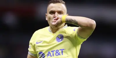 Jonathan Rodríguez es prioridad de Rayados de Monterrey para reforzar su delantera para el Torneo Clausura 2024.