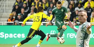 Jonathan Rodríguez vs Columbus. Foto: Marietta Daily Journal.