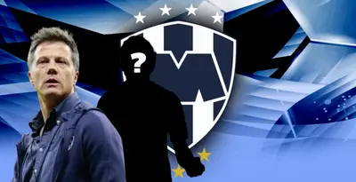 José Antonio Noriega junto a jugador incógnito / FOTO X