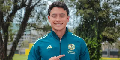 Juárez tras renovar. Foto: Club América