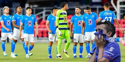 Jugadores de Cruz Azul en partido. Foto: Bolavip