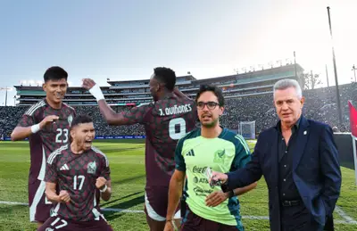 Jugadores de la Selección Mexicana celebrando y Javier Aguirre/Foto El Universal.