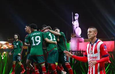 Jugadores de la Selección Mexicana y Roberto Alvarado/Foto Visit Guadalajara.