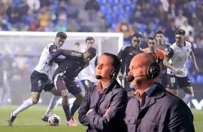 Jugadores de la Selección Mexicana y Valencia, Christian Martinoli y Luis García/ Foto Soy Fútbol.