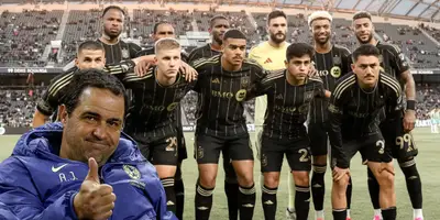 Jugadores de LAFC previo a partido. Foto: Récord