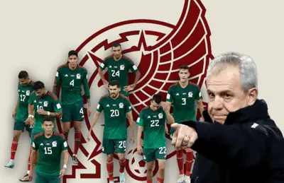Jugadores de México y Javier Aguirre señalando/Foto Pinterest.