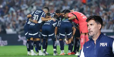 Jugadores de Rayados en partido. Foto: Fútbol Total