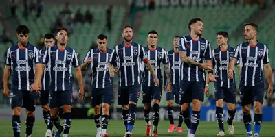 Jugadores de Rayados tras caer ante Whitecaps / FOTO X