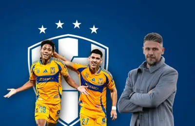 Jugadores de Tigres celebrando y Martín Demichelis de brazos cruzados/Foto 'X'.