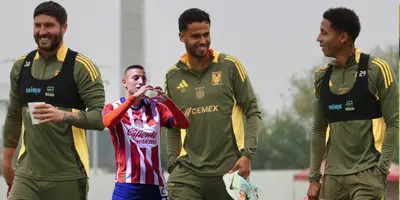 Jugadores de Tigres en entrenamiento. Foto: Tigres