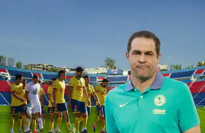 Jugadores del América caminando y André Jardine/Foto 24 México.