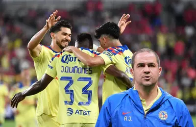 Jugadores del América celebrando y André Jardine/ Foto 365scores.