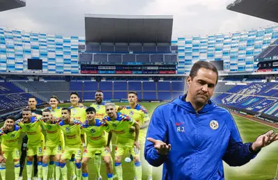 Jugadores del América posando y André Jardine reprochando/ Foto Puebla.