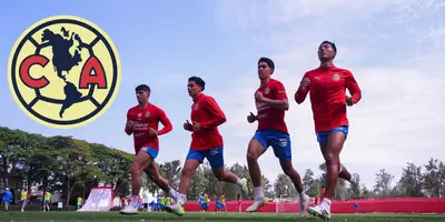 Jugadores en entreno. Foto: Chivas