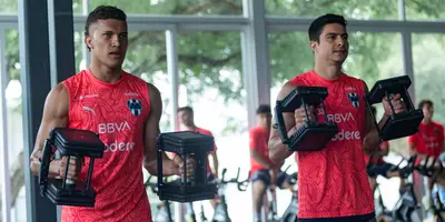 Jugadores en entreno. Foto: Rayados