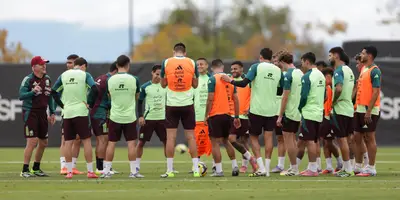 Jugadores en entreno. Foto: Selección Mexicana