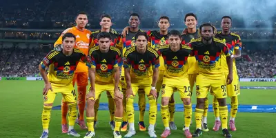 Jugadores previo a partido. Foto: Club América
