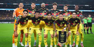Jugadores previo a partido. Foto: Club América