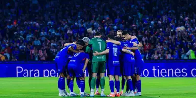 Jugadores previo a partido. Foto: Cruz Azul