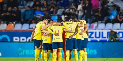 Jugadores previo a partido. Foto: Mexport