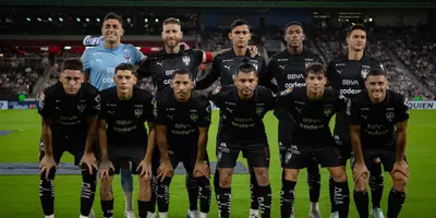 Jugadores previo a partido. Foto: Rayados